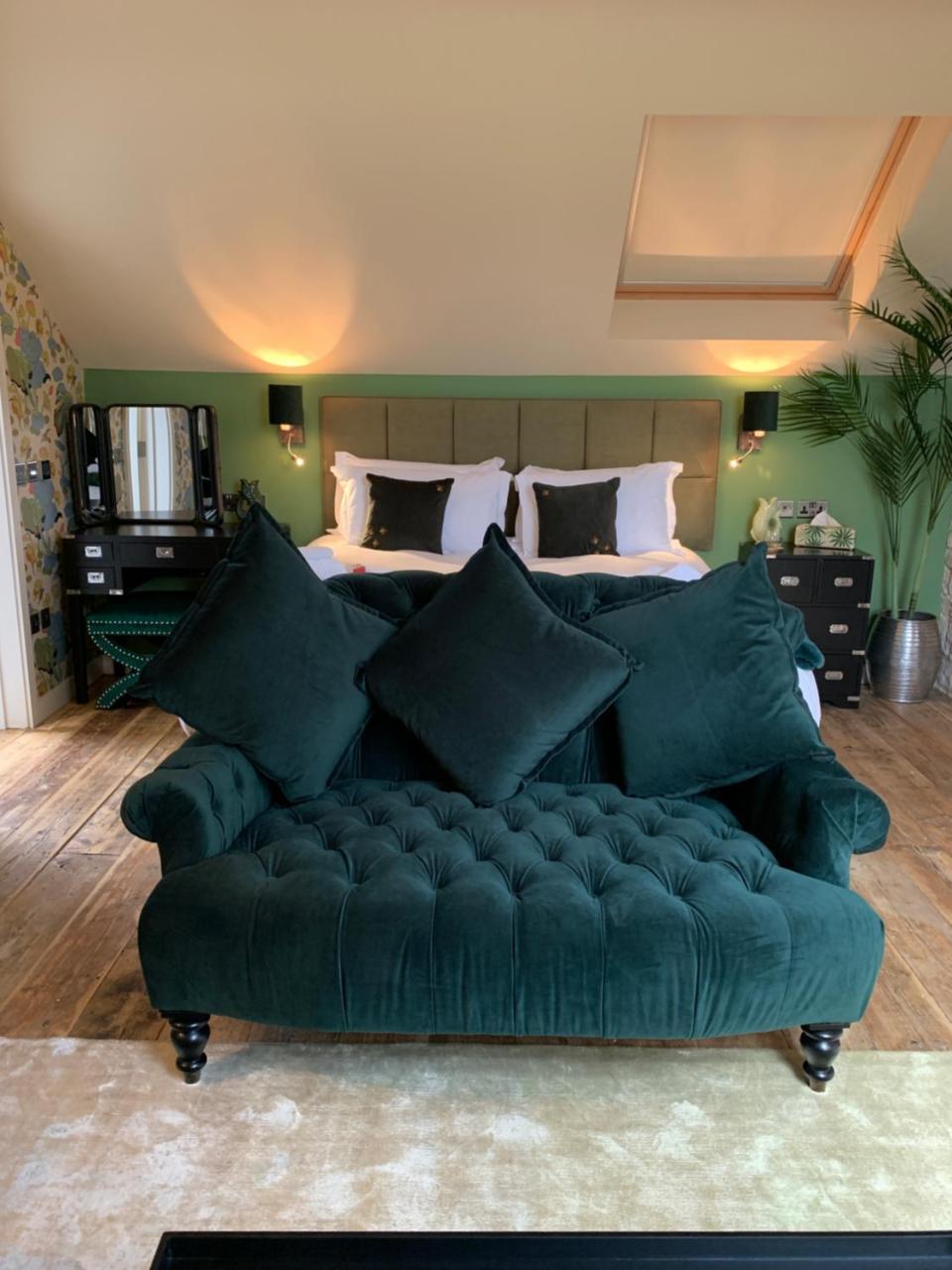 No33 Thornham Boutique Suites ภายนอก รูปภาพ
